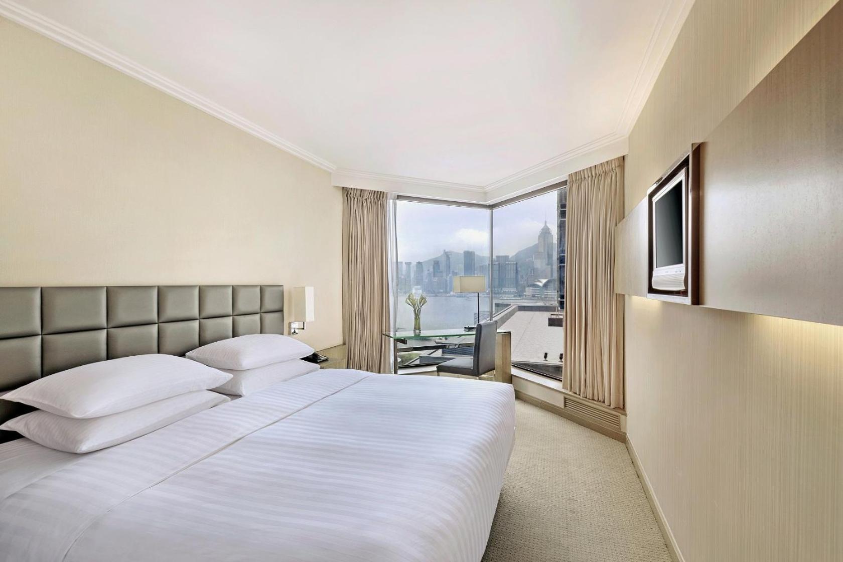 7 Nights Stay - Side Harbor View Room