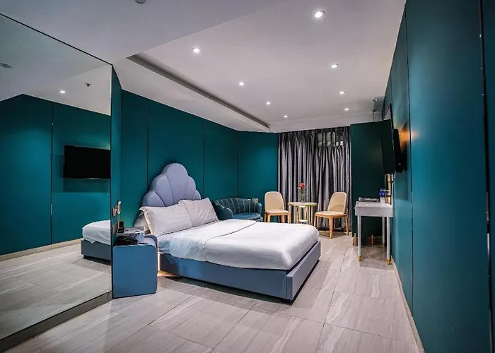 Sunny Day Hotel Hong Kong